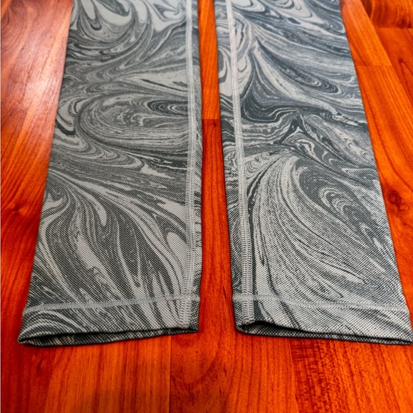 Athleta girls chit chat legging NWT - Picture 6 of 6